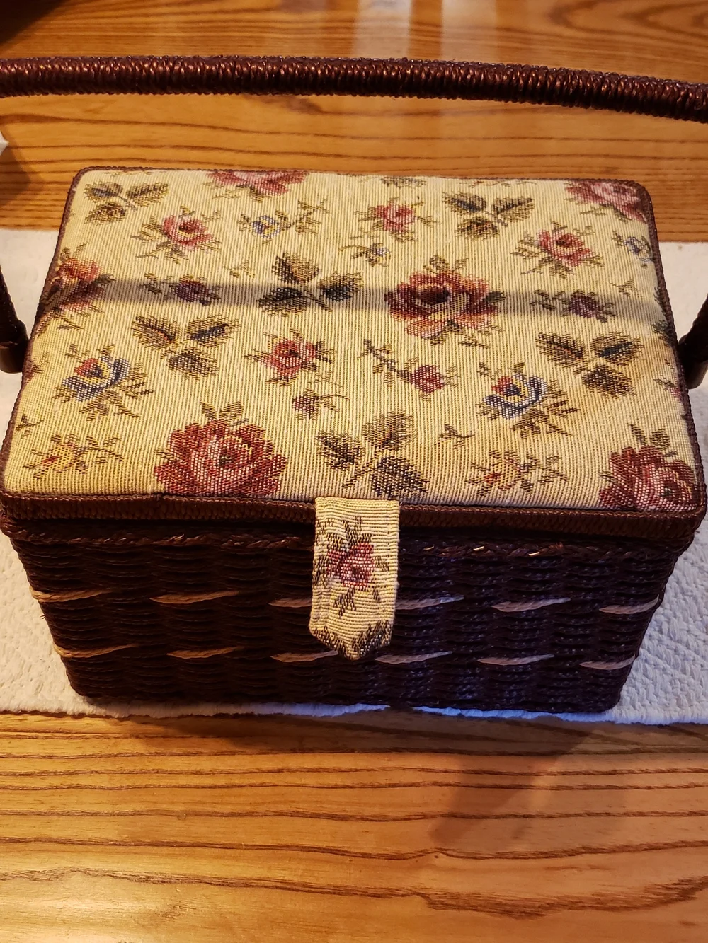 Woven Sewing Basket with Floral Tapestry Lid - Cream & Brown